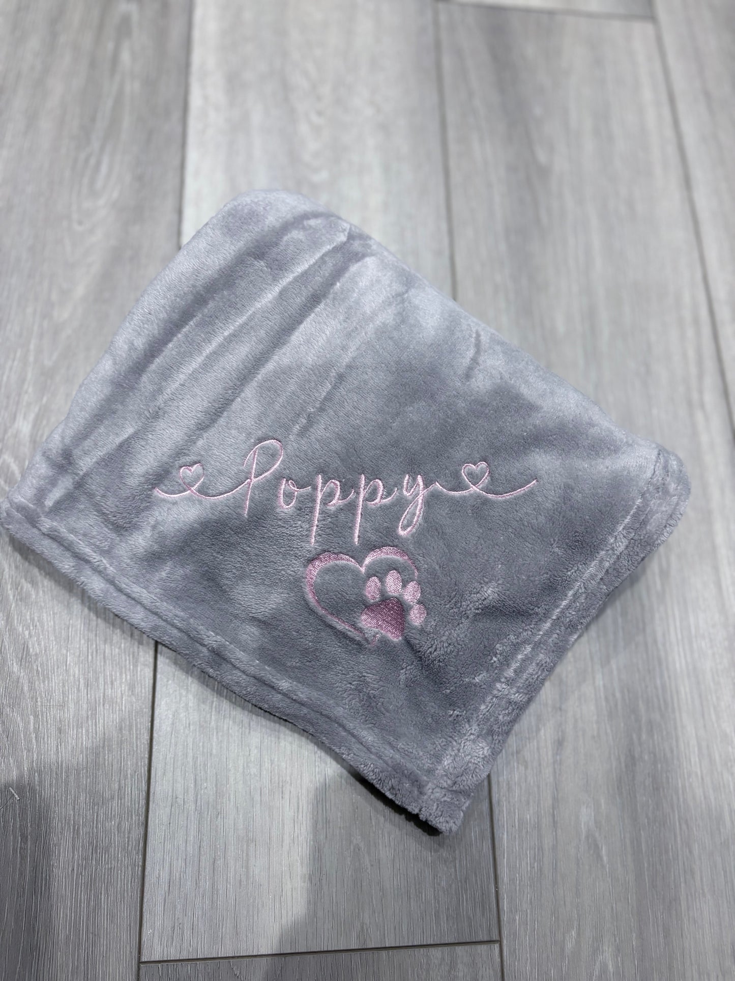Small Personalised Pet Blankets - Embroidered
