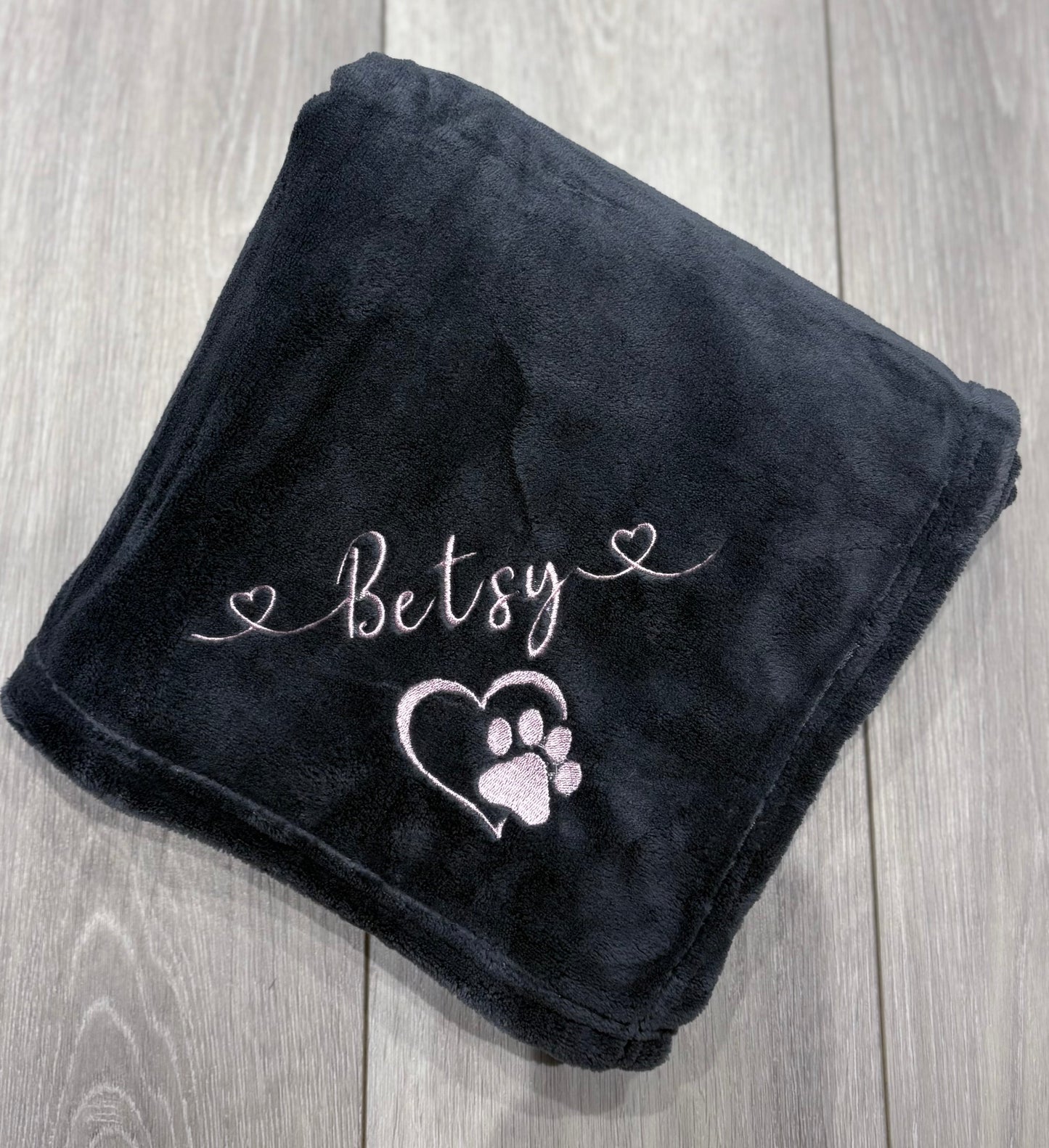 Small Personalised Pet Blankets - Embroidered