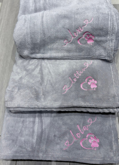 Small Personalised Pet Blankets - Embroidered