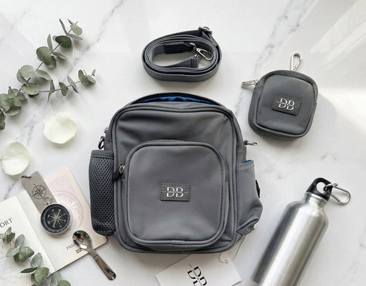 Dobbybags The PEBBLE crossbody dog walking bag in grey, Duke & Milo