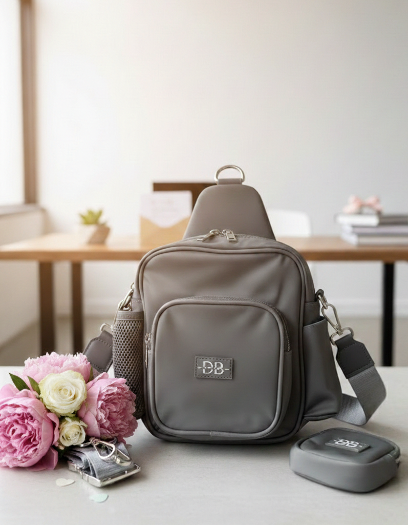 The PEBBLE water resistant 290T nylon dog walking bag in grey